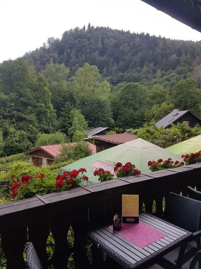 Hotel Certovka Peklo à Náchod Extérieur photo