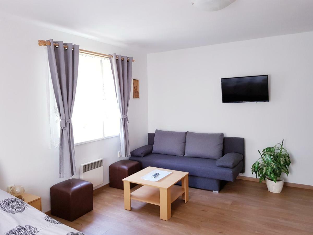 Hotel Certovka Peklo à Náchod Extérieur photo